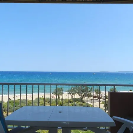 Avec Terrasse Et Parking Au Lavandou, Acces Direct - Fr-1-251-804 Daire *